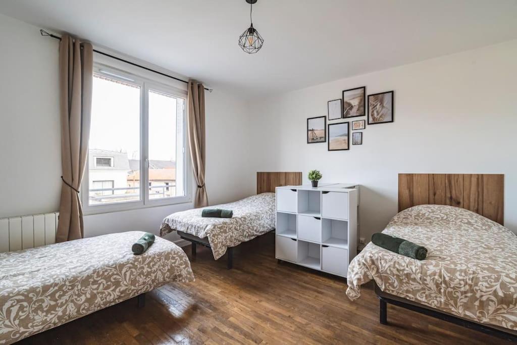 Ferienwohnung La "Taniere" Pour 6 Personnes Isles-sur-Suippe Exterior foto