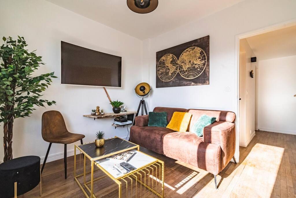 Ferienwohnung La "Taniere" Pour 6 Personnes Isles-sur-Suippe Exterior foto