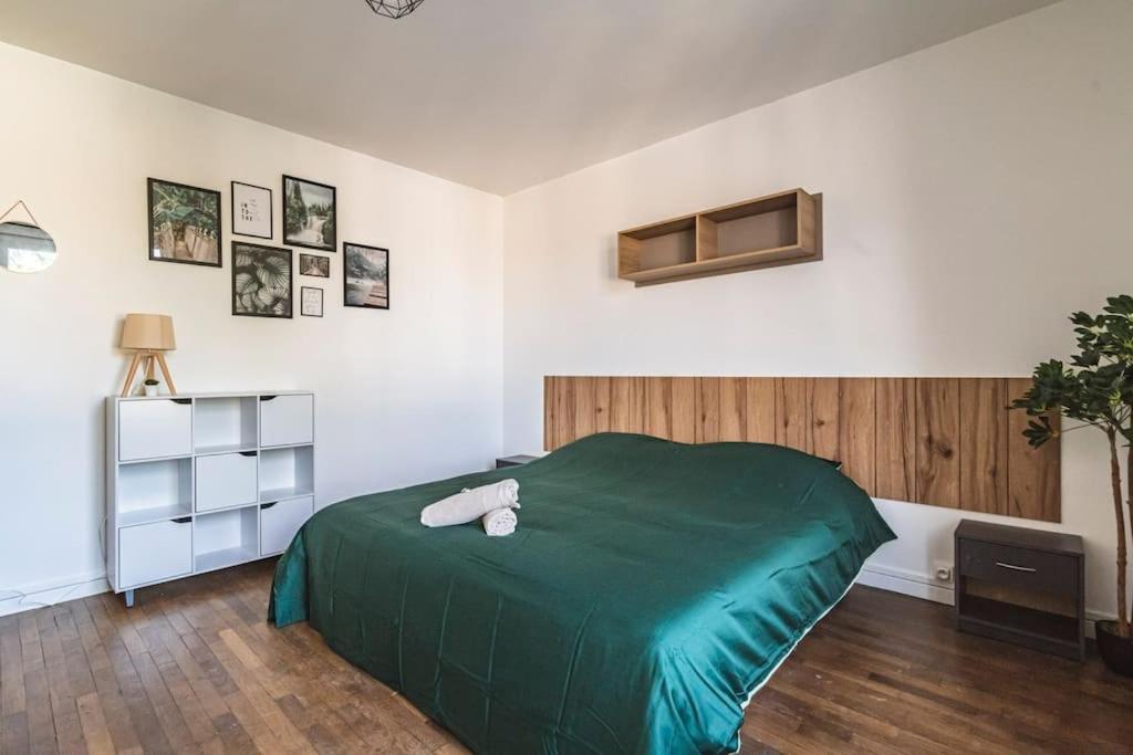 Ferienwohnung La "Taniere" Pour 6 Personnes Isles-sur-Suippe Exterior foto